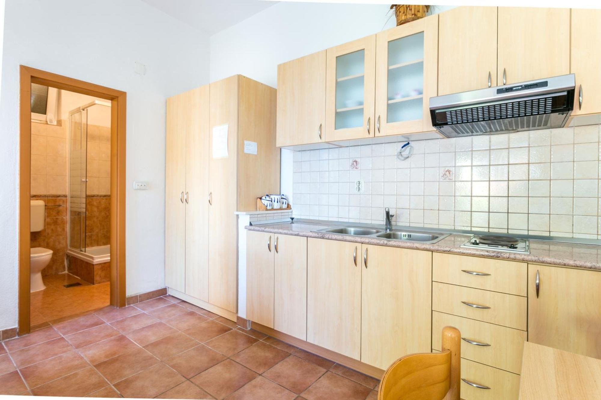 Apartments By The Sea Baska Voda, Makarska - 300 Buitenkant foto