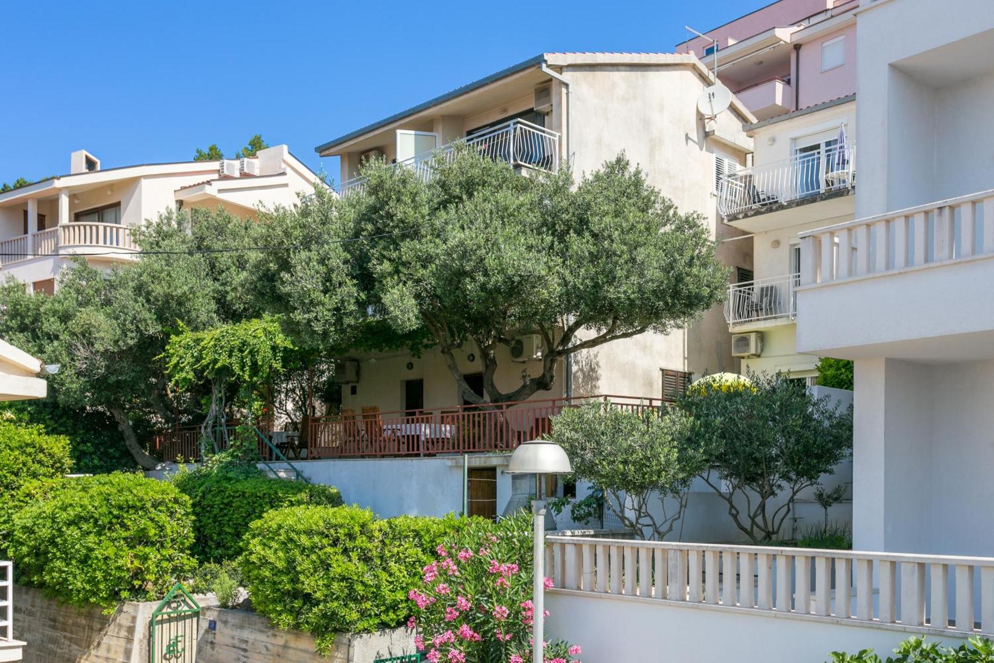 Apartments By The Sea Baska Voda, Makarska - 300 Buitenkant foto